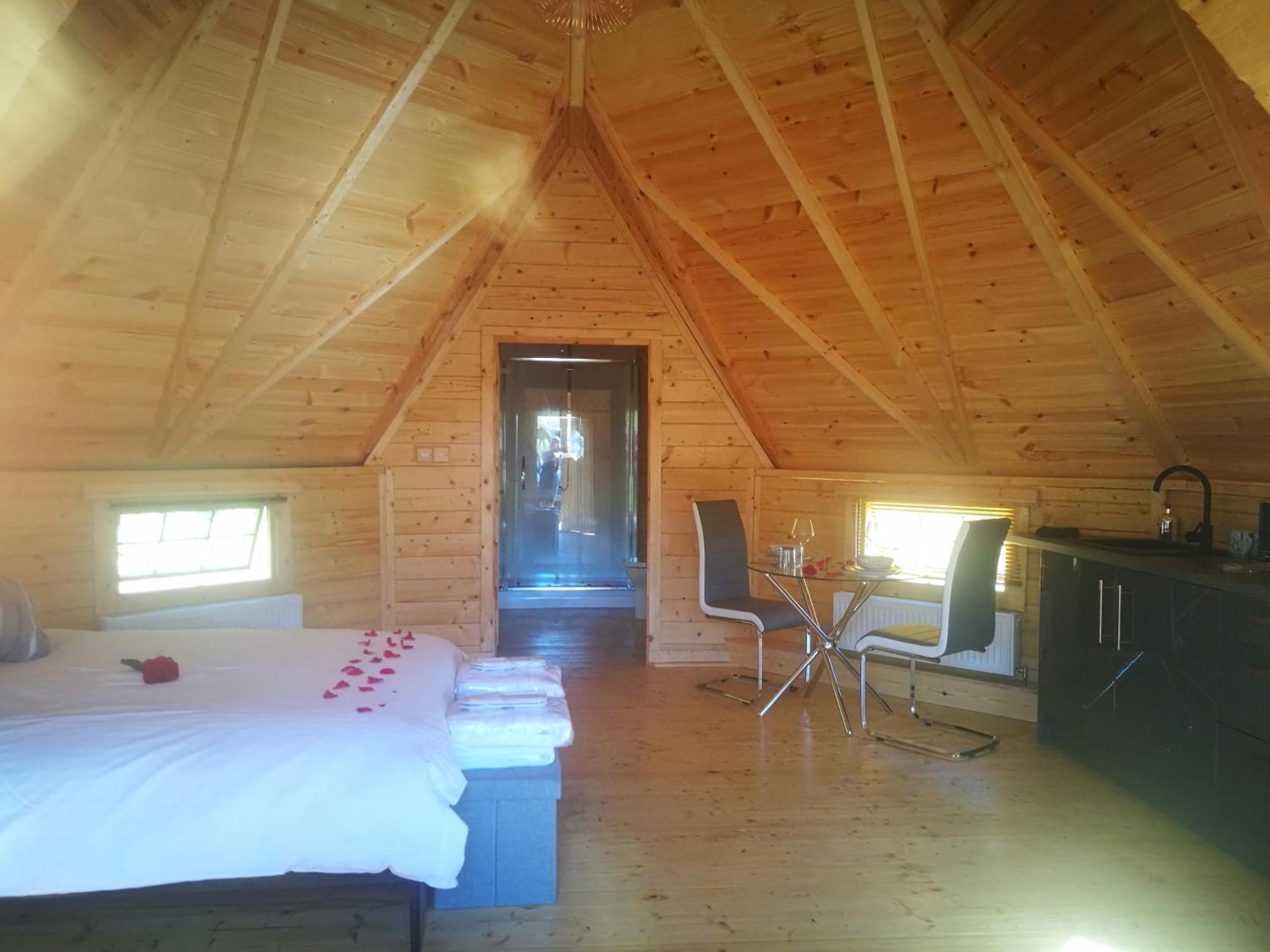 Romantic Rural Retreats Crewkerne Kamer foto